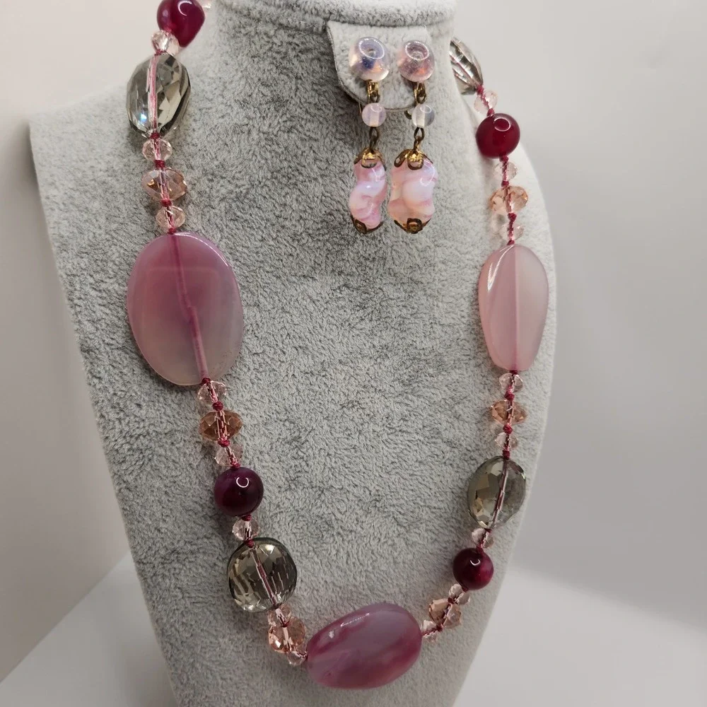 Estate Jewelry vintage pink